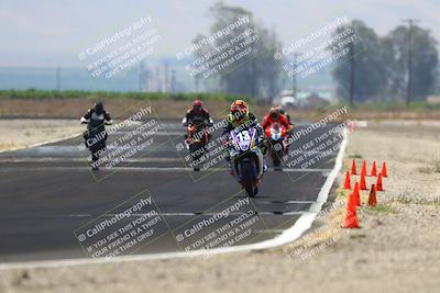 media/Jun-07-2025-TrackDaz (Sat) [[4413525952]]/B Group/220pm (Turn 9)/